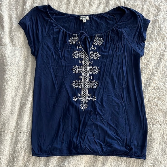 Lot 9- Dressy Shirts - medium - Picture 1 of 3